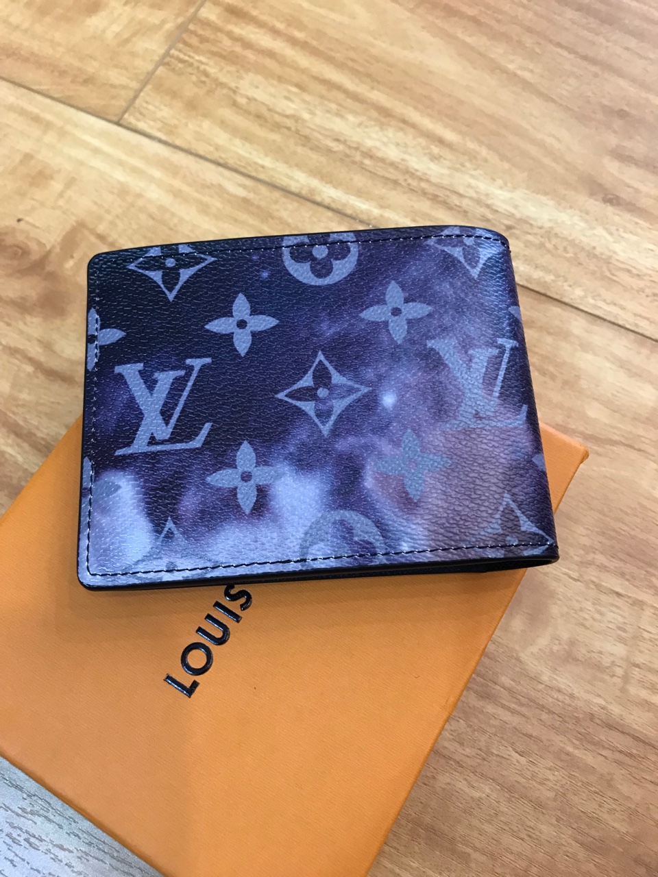 Ví Nam Louis Vuitton Siêu Cấp MSLV0050 5a1e3f62cb2f2c71753e 510x680 - Ví Nam Louis Vuitton Siêu Cấp MSLV0050