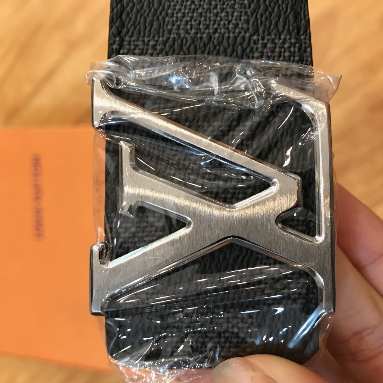 Thắt Lưng Nam Louis Vuitton Siêu Cấp MSHM0066 60d9d93a6f698837d178 510x510 - Thắt Lưng Nam Louis Vuitton Siêu Cấp MSHM0066