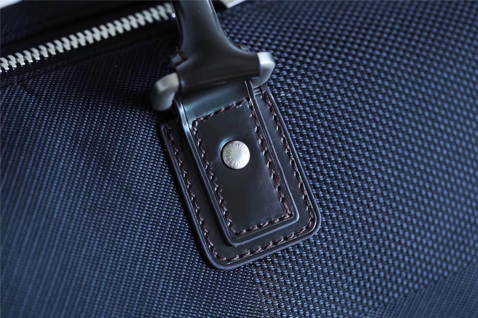 Túi Xách Nam Louis Vuitton Siêu Cấp MSLV0083 86469f016470832eda61 510x339 - Túi Xách Nam Louis Vuitton Siêu Cấp MSLV0083