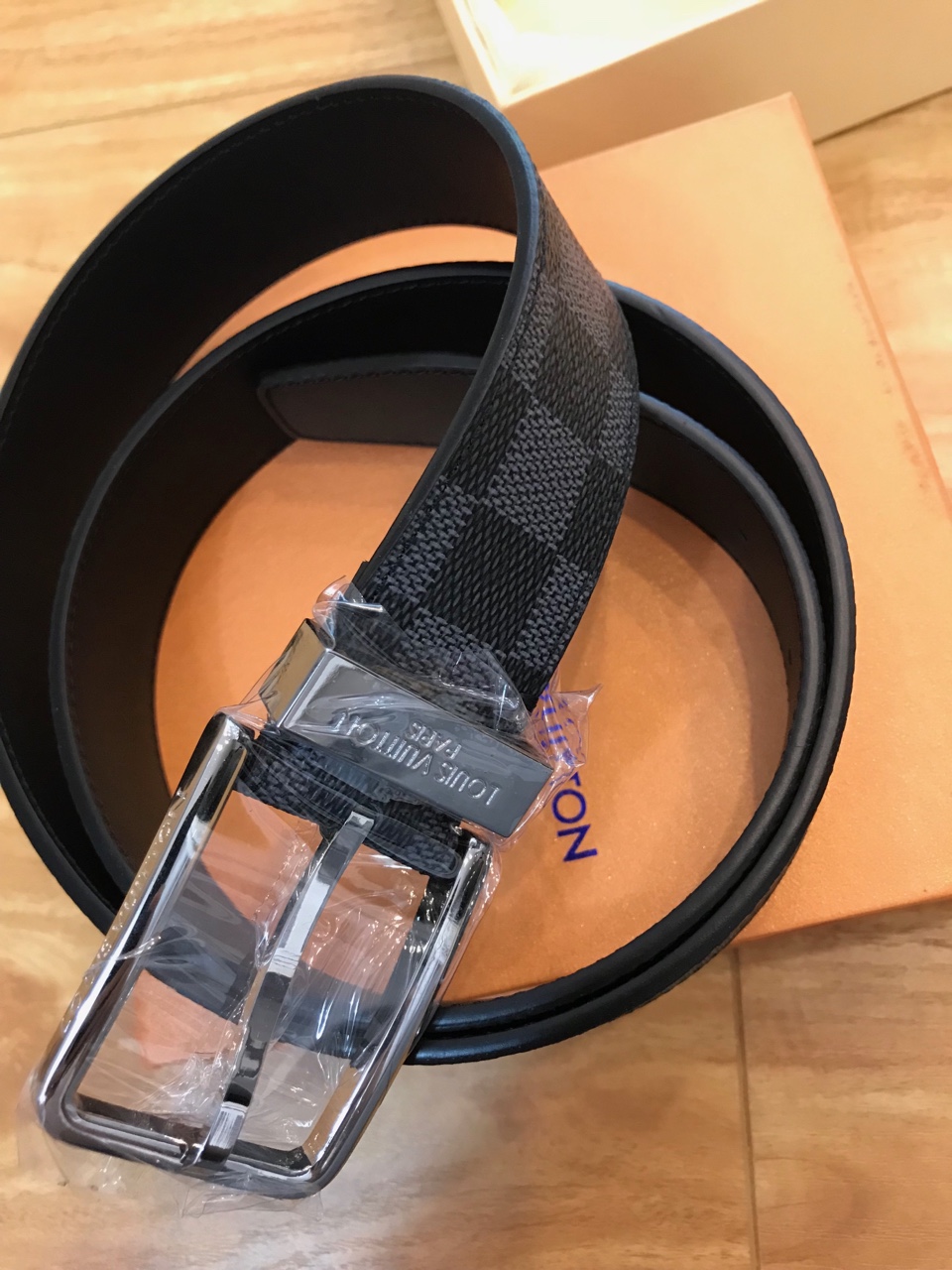 Thắt Lưng Nam Louis Vuitton Siêu Cấp MSLV0047 8ac0ed9668db8f85d6ca 510x680 - Thắt Lưng Nam Louis Vuitton Siêu Cấp MSLV0047