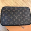 Ví Nam Louis Vuitton Siêu Cấp MSLV0050 8f3d7aec8ca16bff32b0 Copy 100x100 - Ví Nam Louis Vuitton Siêu Cấp MSLV0050