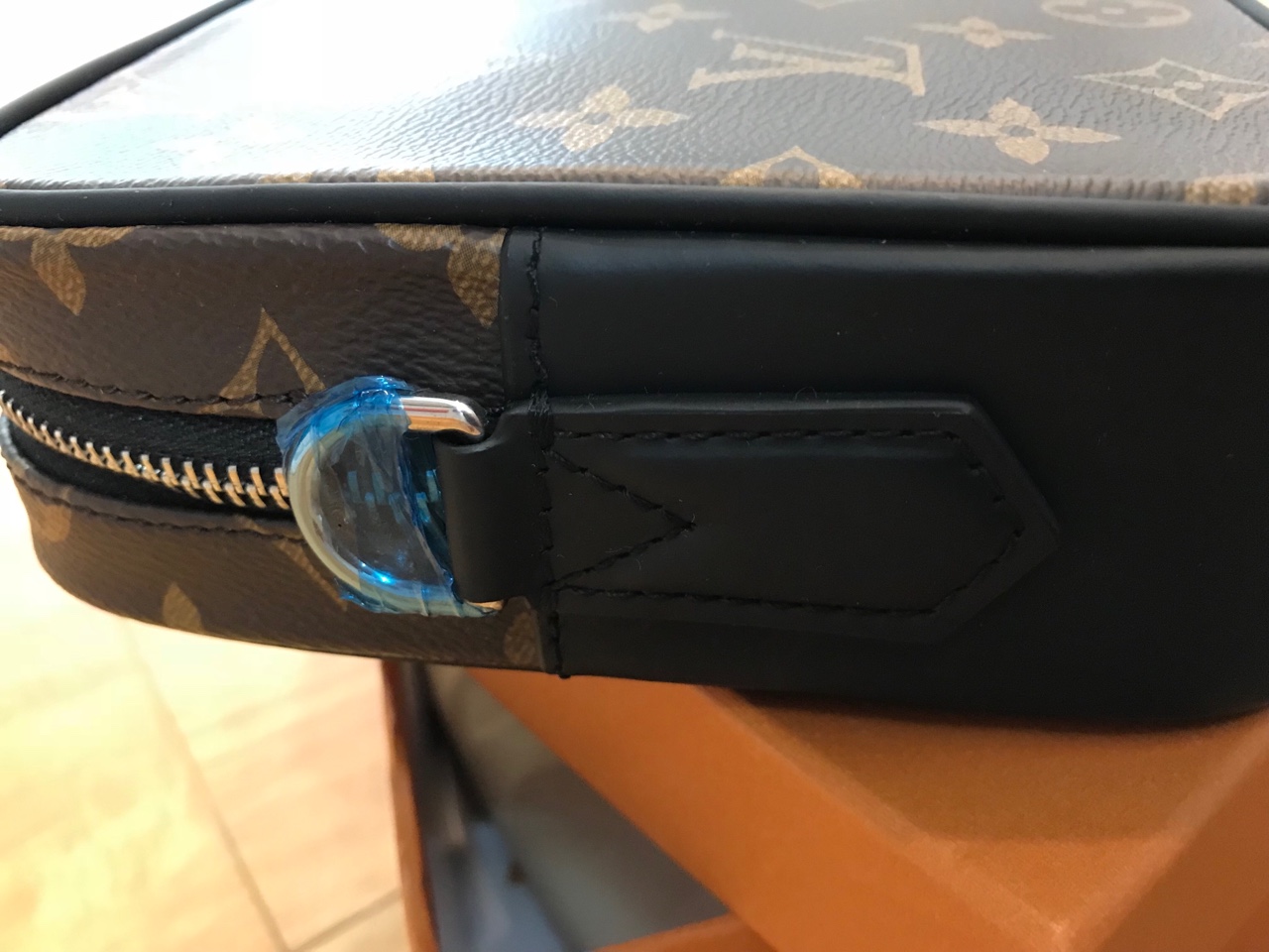 Túi Xách Nam Louis Vuitton Siêu Cấp MSLV0051 db5dde8928c4cf9a96d5 510x383 - Túi Xách Nam Louis Vuitton Siêu Cấp MSLV0051