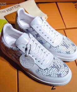 Giày Nam Louis Vuitton Siêu Cấp MSLV0086 dc99357f8c6e6b30327f 247x296 - Giày Nam Louis Vuitton Siêu Cấp MSLV0086