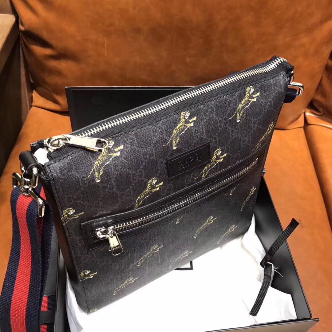Túi Xách Nam Gucci Siêu Cấp MSGC0055 df65d3f002b1e5efbca0 510x510 - Túi Xách Nam Gucci Siêu Cấp MSGC0055