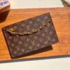 Ví Nam Louis Vuitton Siêu Cấp MSLV0131 67405c46e77e0120586f 100x100 - Ví Nam Louis Vuitton Siêu Cấp MSLV0131