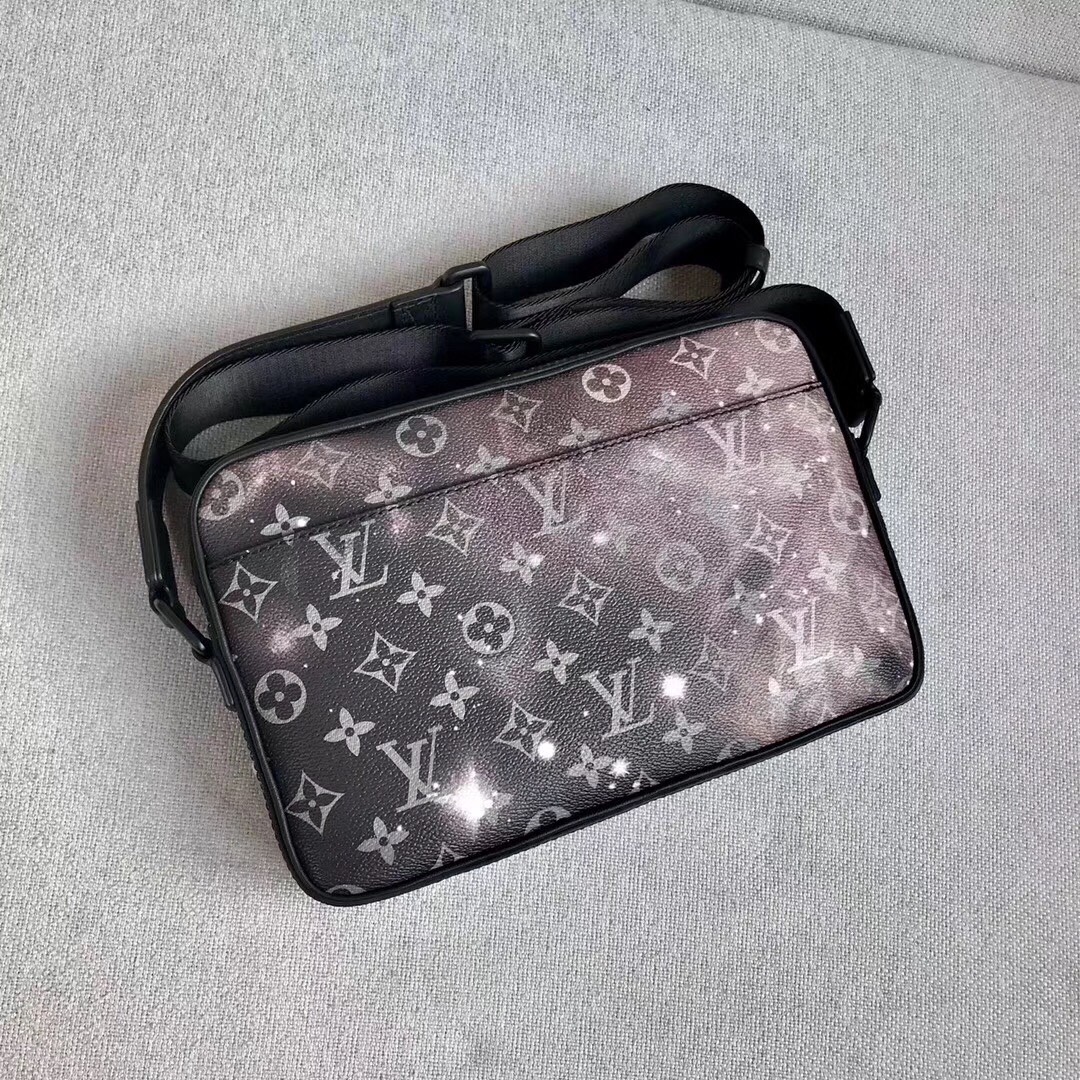 Túi Xách Nam Louis Vuitton Siêu Cấp MSLV0129 cad17881d8e43eba67f5 510x510 - Túi Xách Nam Louis Vuitton Siêu Cấp MSLV0129