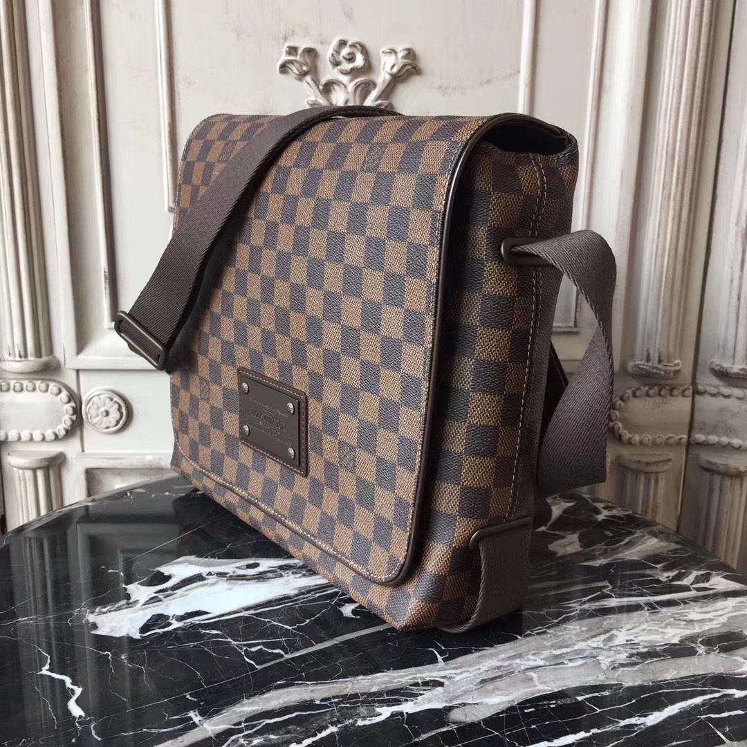 TÚI XÁCH NAM LOUIS VUITTON SIÊU CẤP MSLV 1063 235930440948f416ad59 510x510 - TÚI XÁCH NAM LOUIS VUITTON SIÊU CẤP MSLV 1063