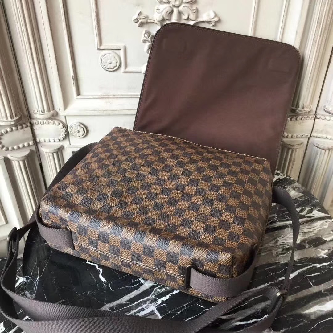 TÚI XÁCH NAM LOUIS VUITTON SIÊU CẤP MSLV 1063 43e62b851289efd7b698 510x510 - TÚI XÁCH NAM LOUIS VUITTON SIÊU CẤP MSLV 1063