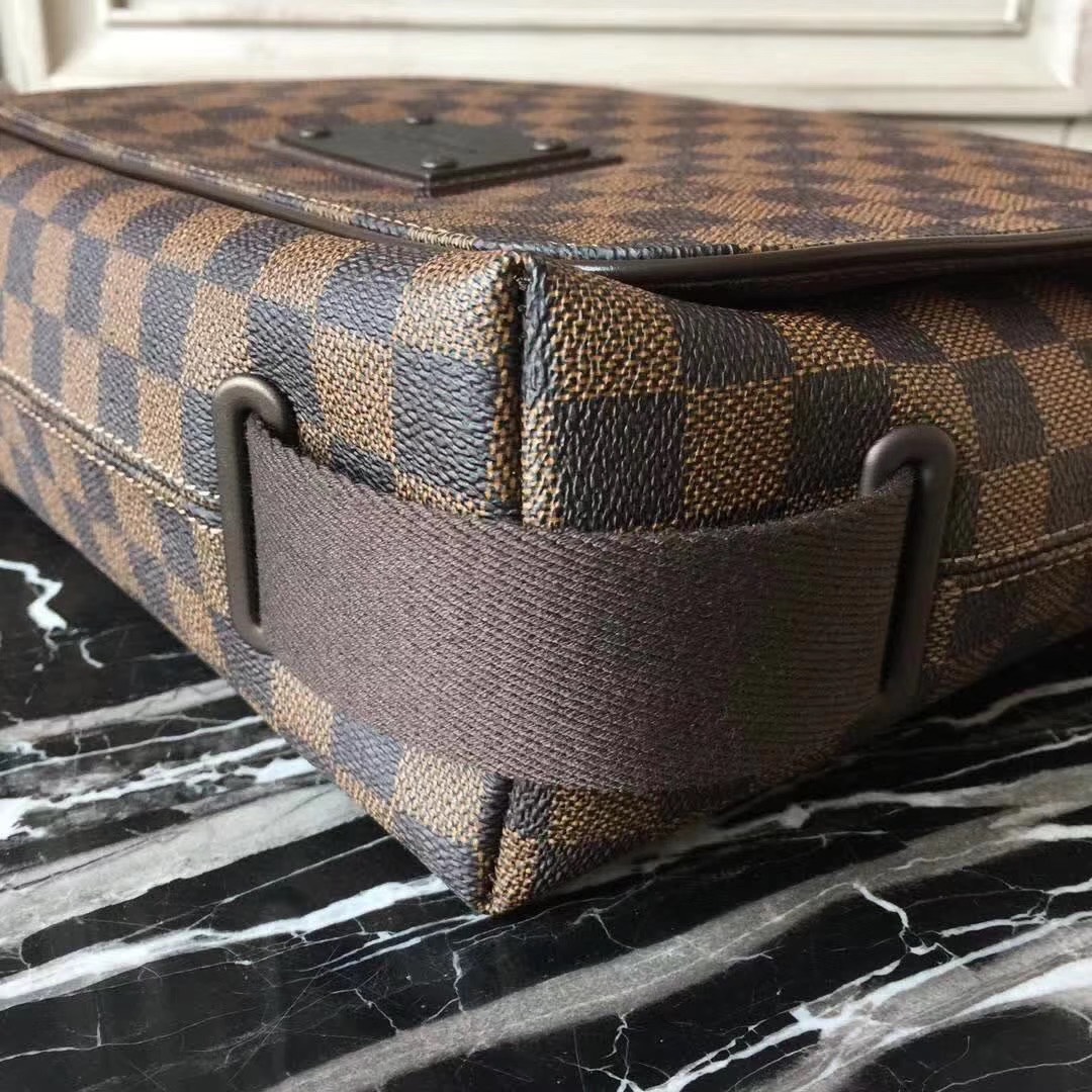 TÚI XÁCH NAM LOUIS VUITTON SIÊU CẤP MSLV 1063 50516132583ea560fc2f 510x510 - TÚI XÁCH NAM LOUIS VUITTON SIÊU CẤP MSLV 1063