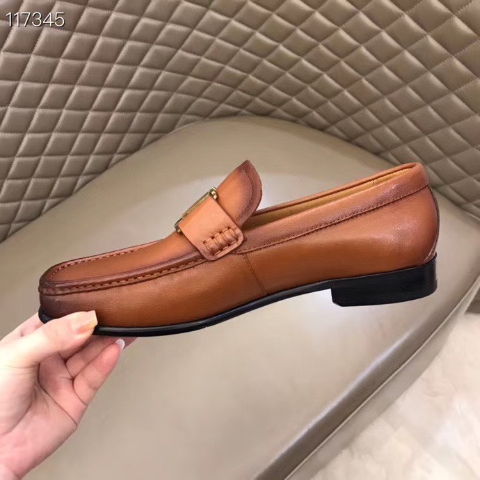 Giày nam Louis Vuitton Siêu Cấp MSLV1132 553121f35cd0a18ef8c1 510x510 - Giày nam Louis Vuitton Siêu Cấp MSLV1132