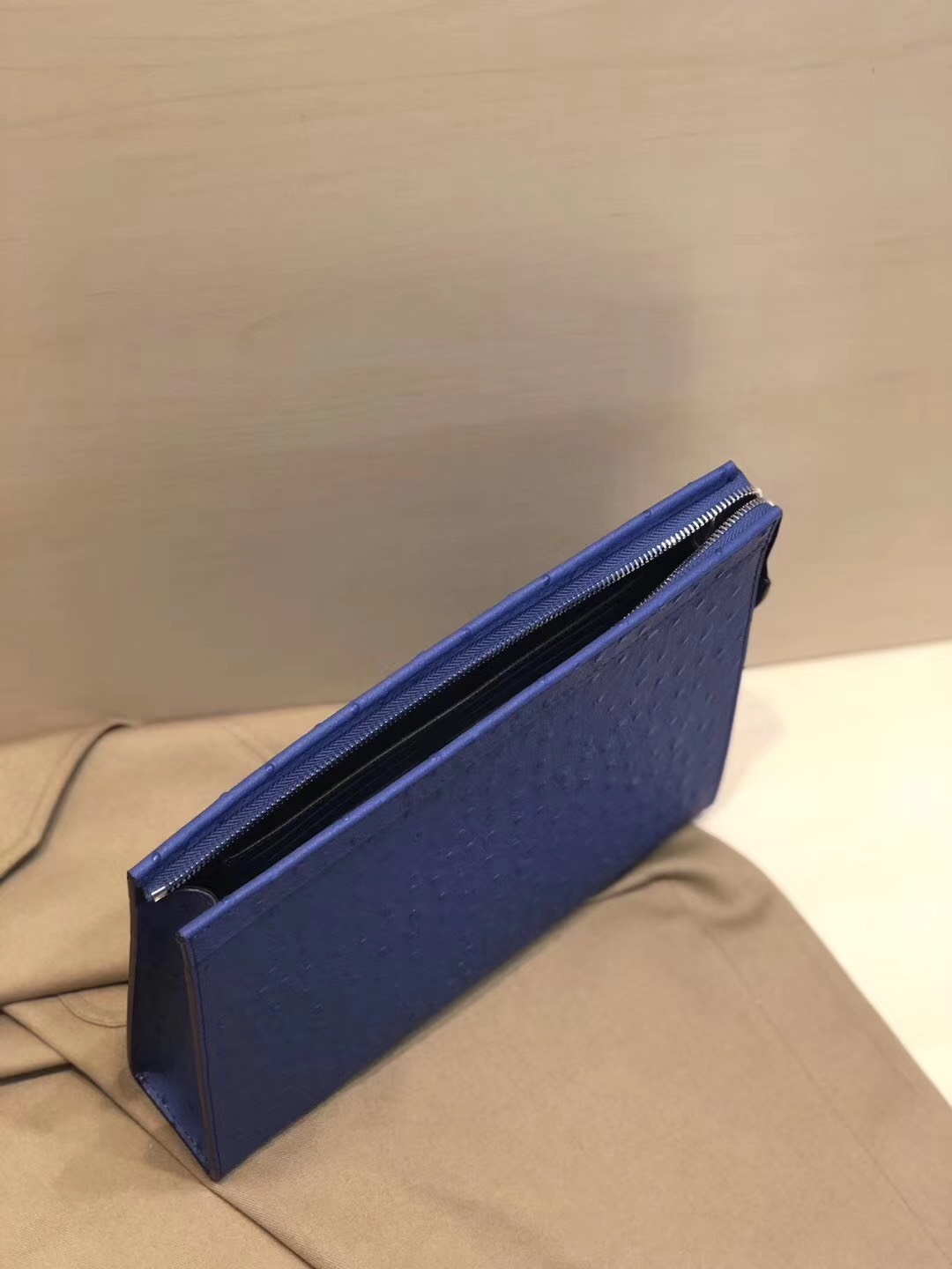 VÍ NAM LOUIS VUITTON SIÊU CẤP VNLV1107 8f299c504c41b11fe850 510x680 - VÍ NAM LOUIS VUITTON SIÊU CẤP VNLV1107