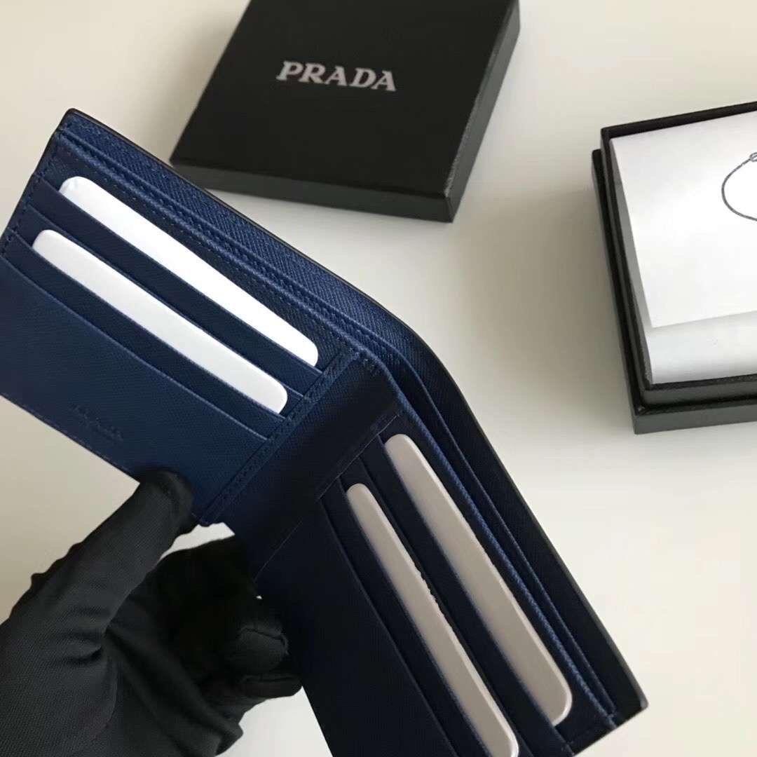 VÍ NAM PRADA SIÊU CẤP VNPD1110 bc3eacf4caec37b26efd 510x510 - VÍ NAM PRADA SIÊU CẤP VNPD1110
