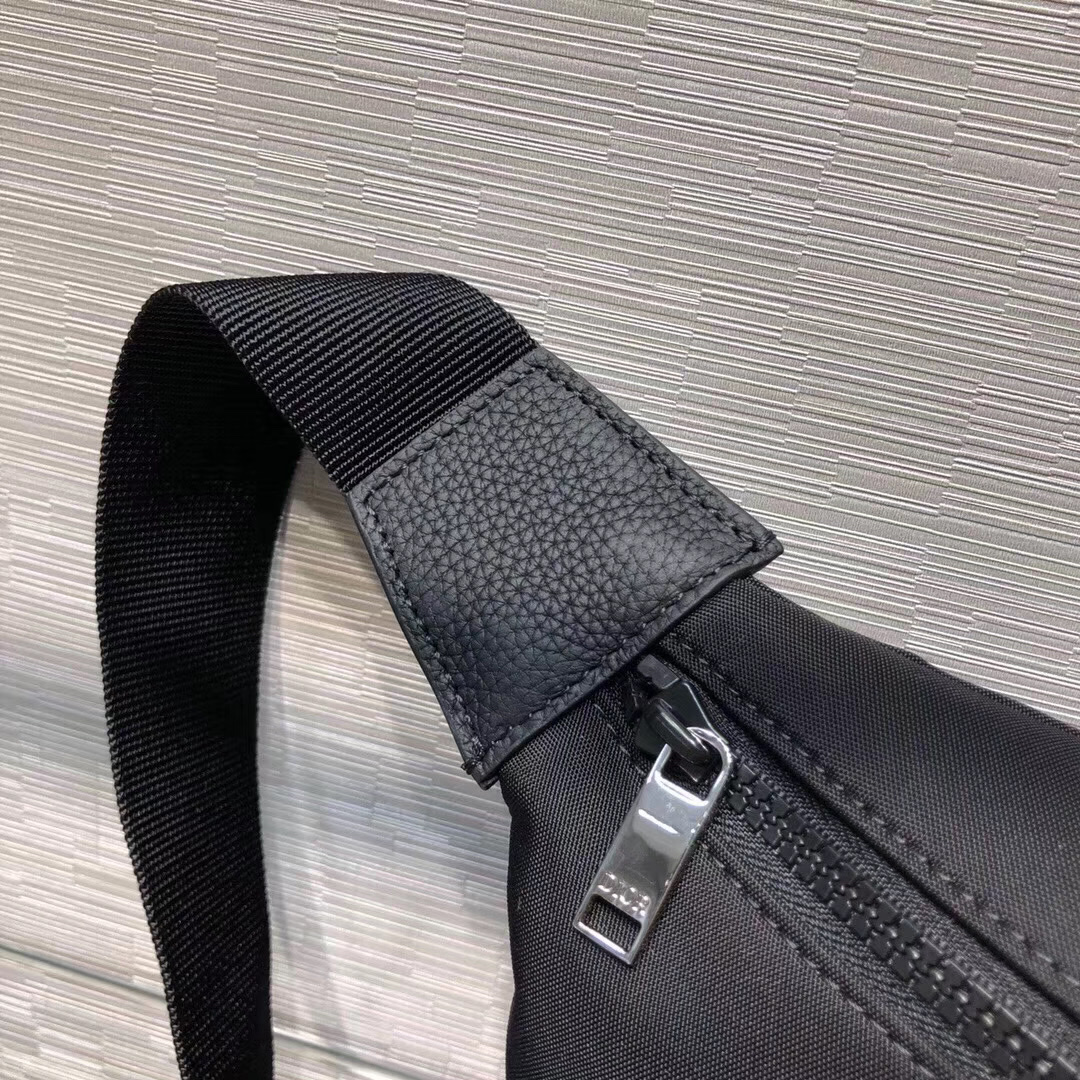 TÚI XÁCH NAM DIOR SIÊU CẤP TXNDO1125 c4b7e763bb7b46251f6a 510x510 - TÚI XÁCH NAM DIOR SIÊU CẤP TXNDO1125