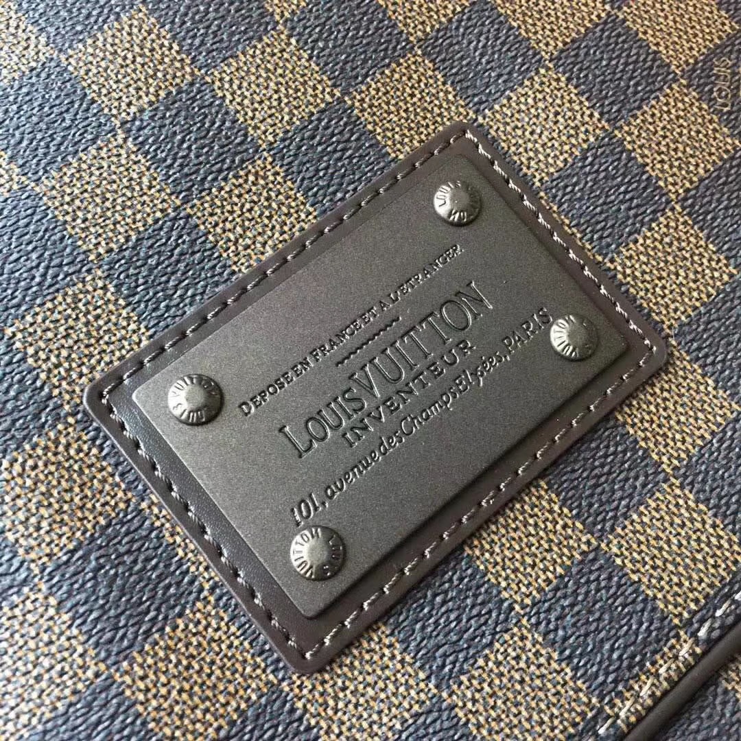 TÚI XÁCH NAM LOUIS VUITTON SIÊU CẤP MSLV 1063 e3917eff47f3baade3e2 510x510 - TÚI XÁCH NAM LOUIS VUITTON SIÊU CẤP MSLV 1063