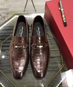 GIÀY NAM SALVATORE FERRAGAMO SIÊU CẤP MSSVT1122 f6a73846615e9c00c54f 247x296 - GIÀY NAM SALVATORE FERRAGAMO SIÊU CẤP MSSVT1122