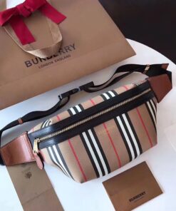 Túi xách nam Burberry Siêu Cấp TXNBBR1186 9f8fe3da769d8ac3d38c 247x296 - Túi xách nam Burberry Siêu Cấp TXNBBR1186