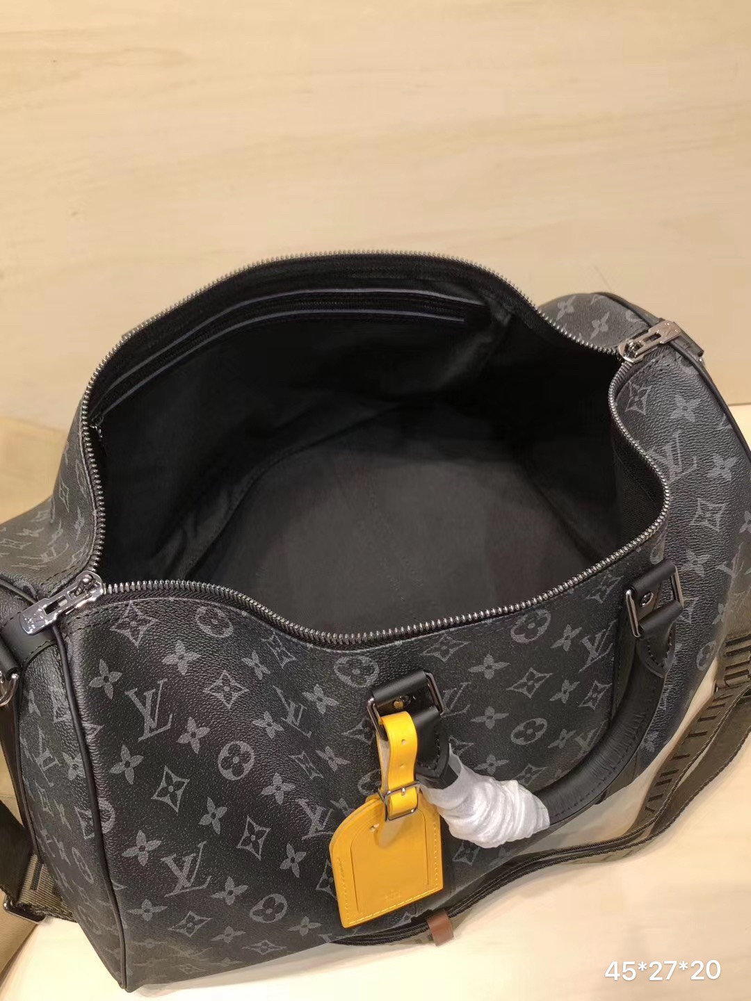 Túi xách nam Louis Vuitton Siêu Cấp TXNLV1150 ad0cb10959f2a4acfde3 510x680 - Túi xách nam Louis Vuitton Siêu Cấp TXNLV1150