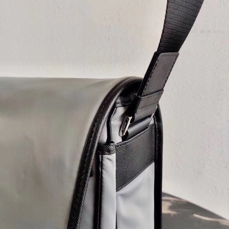 Túi xách nam Prada Siêu Cấp TXNPD1202 fad72d695b07a759fe16 510x510 - Túi xách nam Prada Siêu Cấp TXNPD1202
