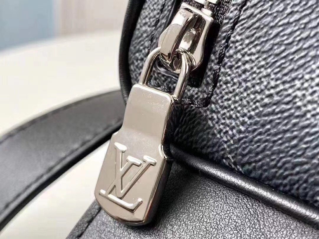 Túi xách nam LV Siêu Cấp TXNLV1253 704ba72e949f68c1318e 510x383 - Túi xách nam LV Siêu Cấp TXNLV1253