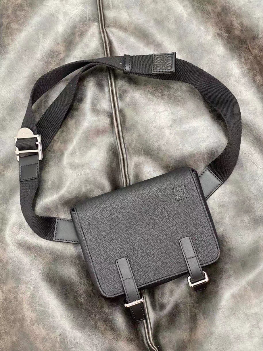 Túi xách nam Loewe Siêu Cấp TXNSC1245 756598ab433dbf63e62c 510x680 - Túi xách nam Loewe Siêu Cấp TXNSC1245