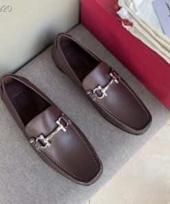 Giày nam Salvatore Ferragamo Siêu Cấp MSSC1323 3302cb04c17f3e21676e 247x296 - Giày nam Salvatore Ferragamo Siêu Cấp MSSC1323