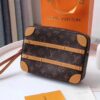 e241cb9efce503bb5af4 100x100 - Ví nam Louis Vuitton Siêu Cấp VNSC1326