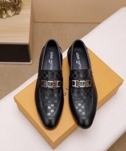 Giày nam Louis Vuitton Siêu Cấp MSSC1334 ef521bf855c9aa97f3d8 247x296 - Giày nam Louis Vuitton Siêu Cấp MSSC1334