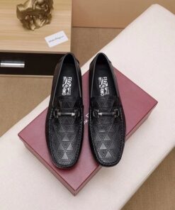 Giày nam Salvatore Ferragamo Siêu Cấp MSSC1341 z2068797113942 49de771a6e64bcbbecf8e889acf444fa 247x296 - Giày nam Salvatore Ferragamo Siêu Cấp MSSC1341