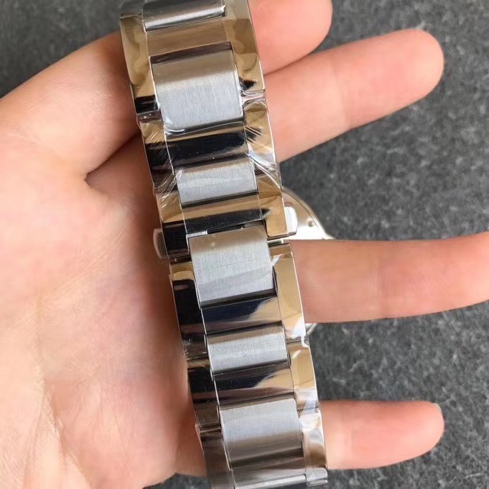 Đồng hồ nam Cartier Siêu Cấp DHSC1374 z2121052240031 cbd5385d2a65b8ce4b66823b71872a48 510x510 - Đồng hồ nam Cartier Siêu Cấp DHSC1374