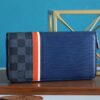 z2126966217557 c3848cdc1832ea13d0f9aa8e7a211c63 100x100 - Ví nam Louis Vuitton Siêu Cấp VNSC1378