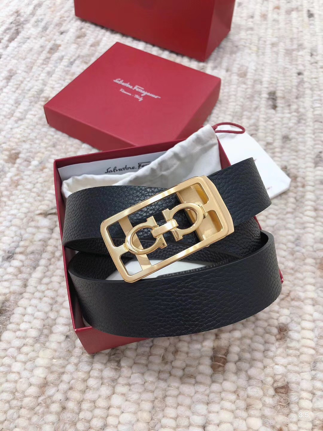 Thắt lưng nam Salvatore Ferragamo Siêu Cấp TLNSC1384 z2130357378939 b7d3bf3128f5334f282c82e41ad7ae37 510x680 - Thắt lưng nam Salvatore Ferragamo Siêu Cấp TLNSC1384