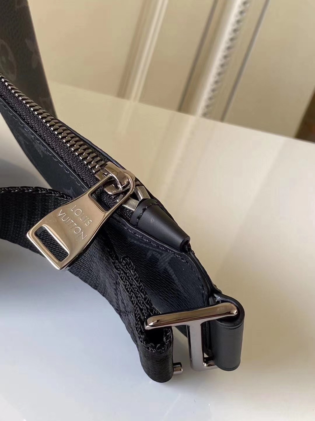 Túi xách nam Louis Vuitton Siêu cấp TXNSC1388 z2132855565656 fbe7afd68e16331df78c981c09a7917a 510x680 - Túi xách nam Louis Vuitton Siêu cấp TXNSC1388