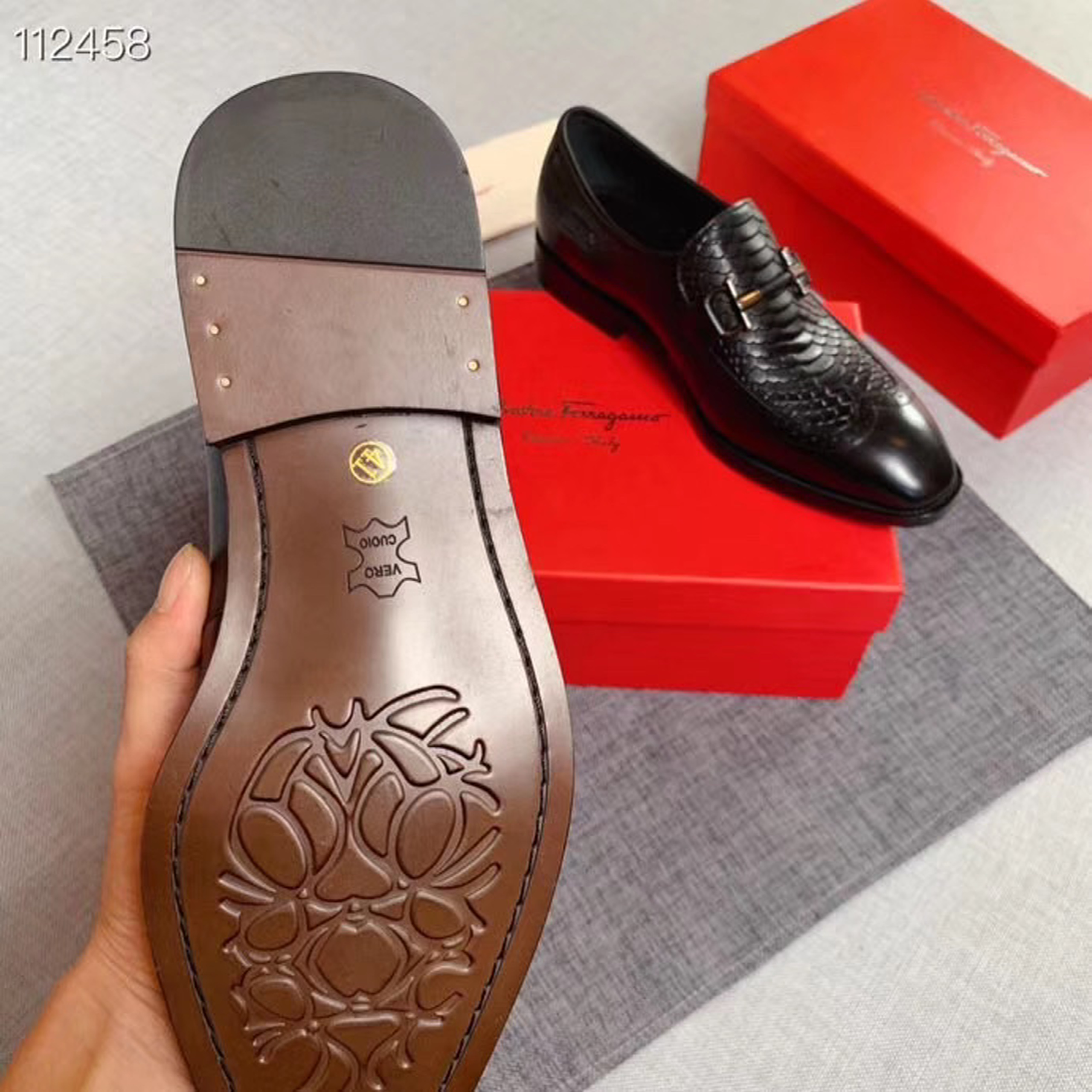 Giày nam Salvatore Ferragamo siêu cấp MSSC1419 z2161683954368 0e0438d207b3698db596216a5736e629 510x510 - Giày nam Salvatore Ferragamo siêu cấp MSSC1419