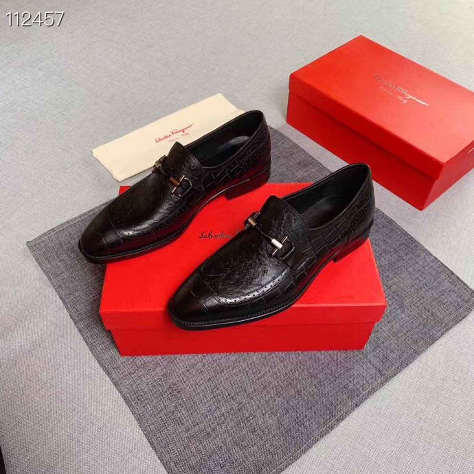 z2161684545628 49864181debe3e56daa2284d9fa543a4 1536x1536 - Giày nam Salvatore Ferragamo siêu cấp MSSC1420