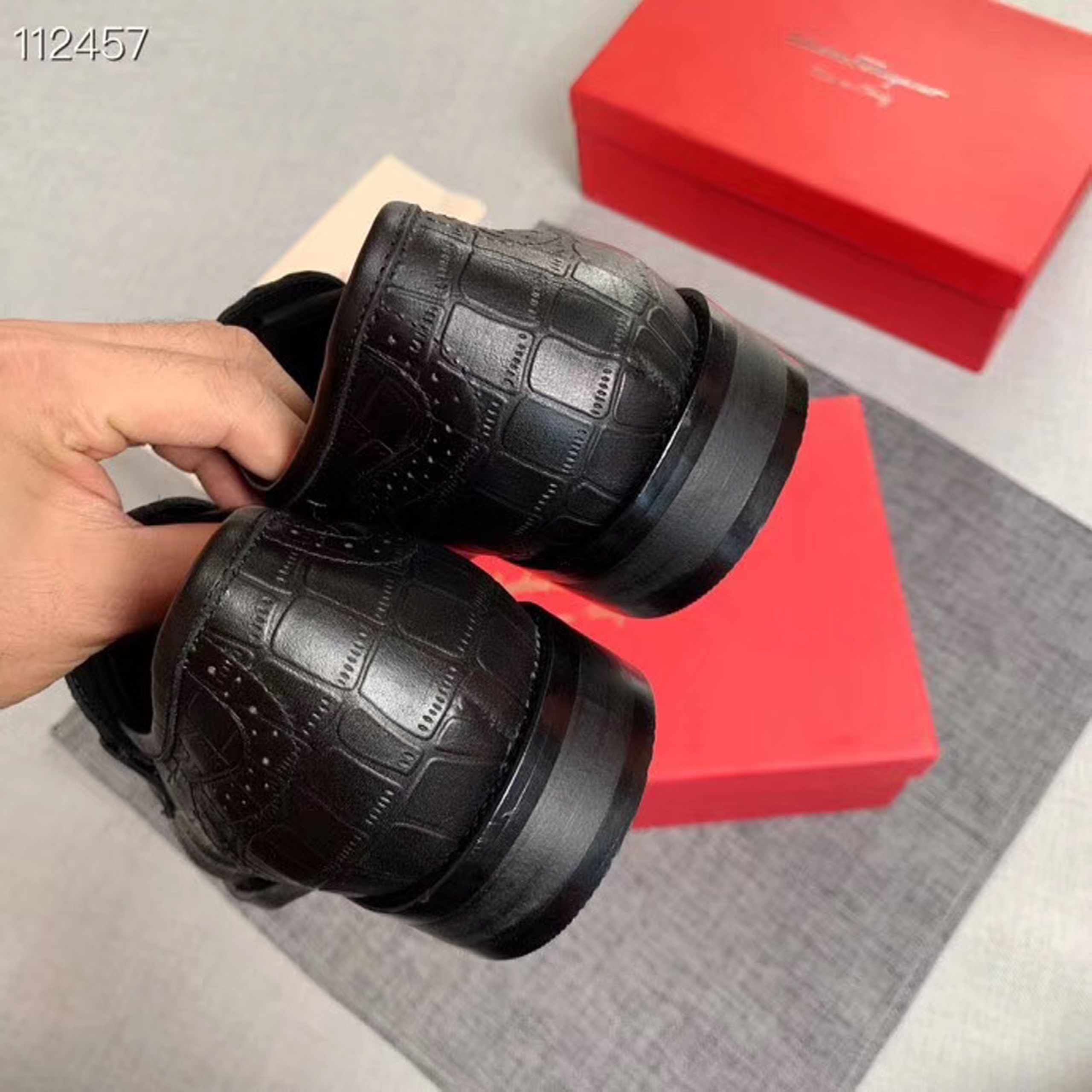 Giày nam Salvatore Ferragamo siêu cấp MSSC1420 z2161684691542 17618a94d78cd8a54bb5b9b01b2f7275 510x510 - Giày nam Salvatore Ferragamo siêu cấp MSSC1420