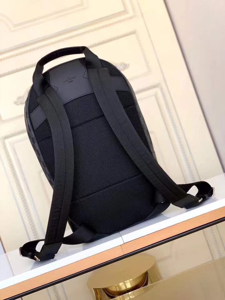 Túi xách nam Louis Vuitton siêu cấp MSSC1442 z2176839574370 7c26882feeb3e811c060a6dd603e81fe 510x680 - Túi xách nam Louis Vuitton siêu cấp MSSC1442