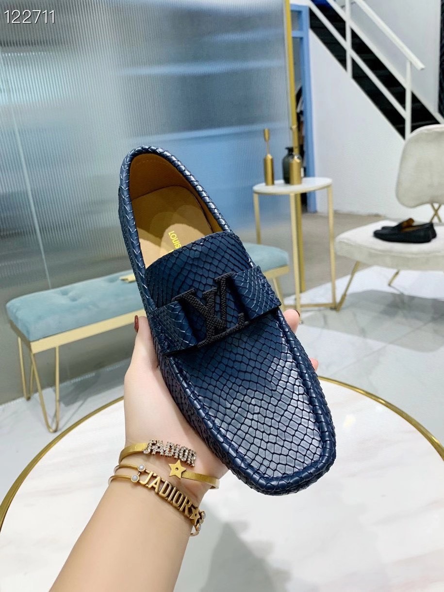 Giày nam Louis Vuitton siêu cấp MSSC1455 z2184890206148 027665f1ecf1bbe5f61d28c6dcf76928 510x680 - Giày nam Louis Vuitton siêu cấp MSSC1455