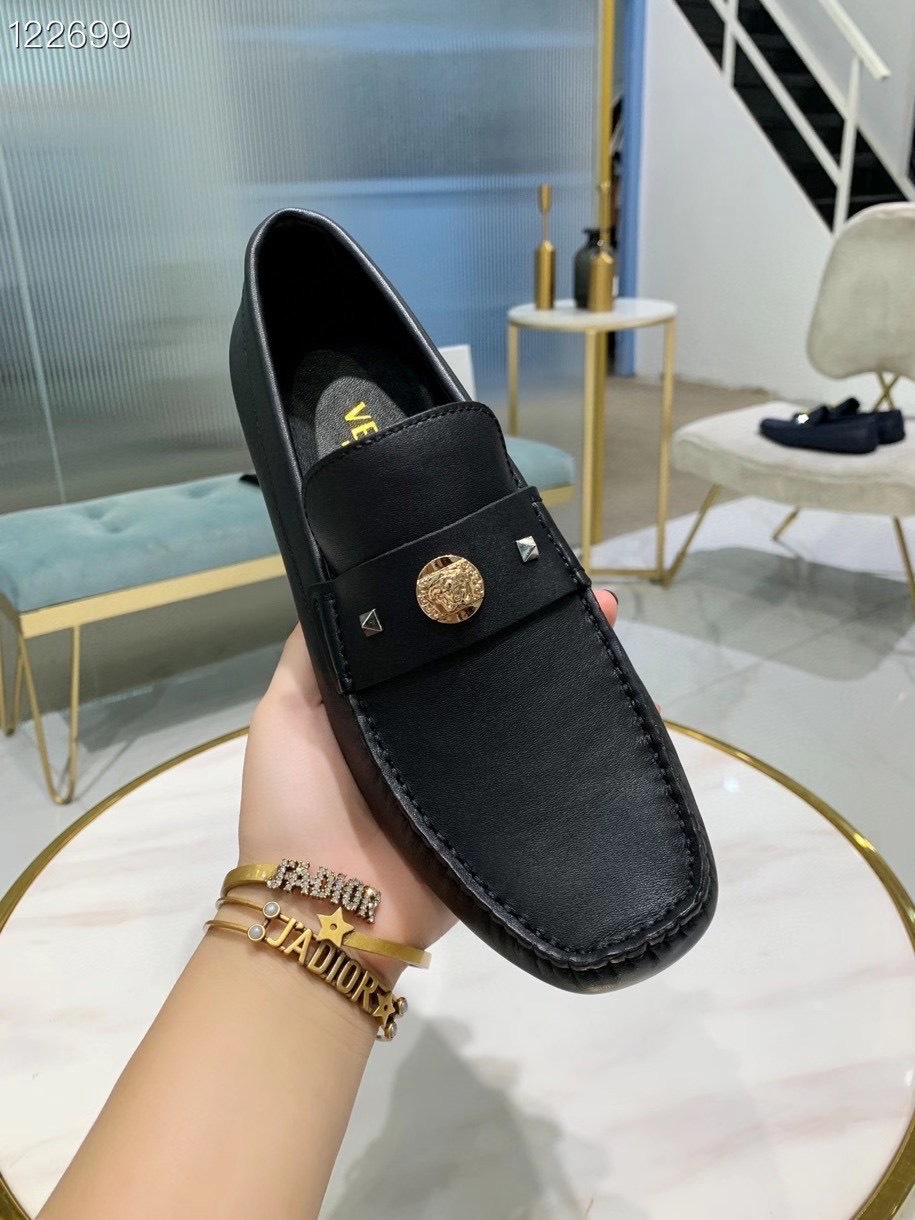 Giày nam Versace siêu cấp MSSC1478 z2192075835030 3eb65c8fbe656939192a27d79a3b5a53 510x680 - Giày nam Versace siêu cấp MSSC1478