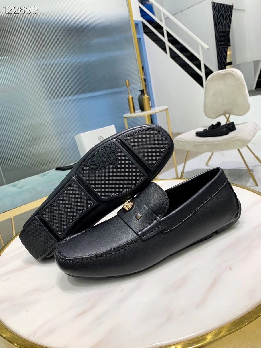 Giày nam Versace siêu cấp MSSC1478 z2192075835584 848a4bb074b228018afcc57bd16d4ffa 510x680 - Giày nam Versace siêu cấp MSSC1478