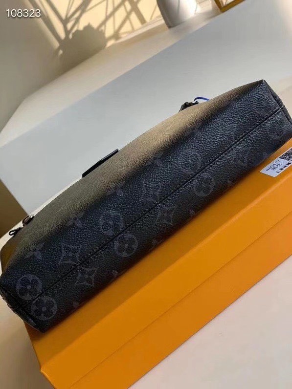 Ví nam Louis Vuitton siêu cấp MSSC1496 z2206668363847 7fd933aeb26c359f0455be9903fff7da 510x680 - Ví nam Louis Vuitton siêu cấp MSSC1496