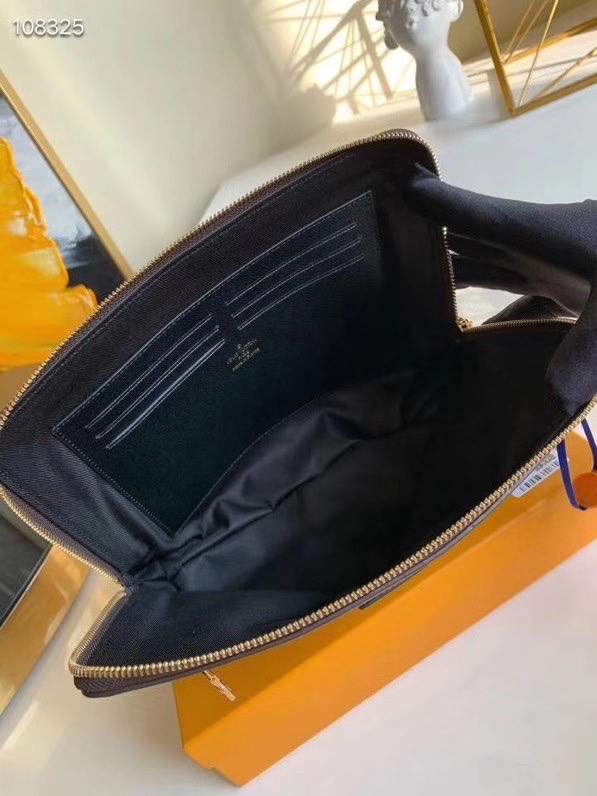 Ví nam Louis Vuitton siêu cấp MSSC1497 z2206668394444 f8ee7e473ab7db9bcb8ca7d8575d4c80 510x680 - Ví nam Louis Vuitton siêu cấp MSSC1497