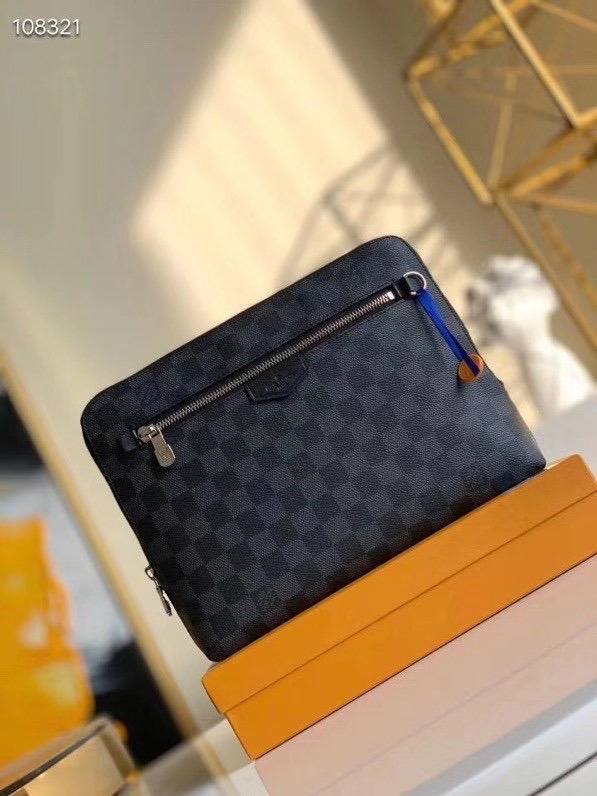 Ví nam Louis Vuitton siêu cấp MSSC1498 z2206668428653 c44cdf0e462c464359f631e859b4119a 510x680 - Ví nam Louis Vuitton siêu cấp MSSC1498