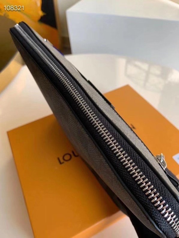 Ví nam Louis Vuitton siêu cấp MSSC1498 z2206668428875 046d8f695a038f46496827d9e1c96f67 510x680 - Ví nam Louis Vuitton siêu cấp MSSC1498