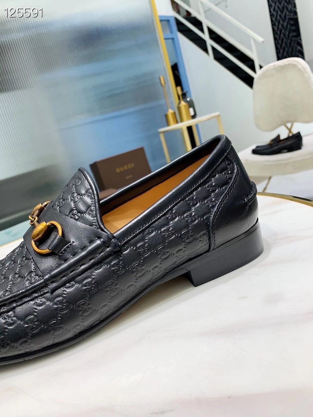 Giày nam Gucci siêu cấp MSSC1510 z2218076308666 07b3fa43f26d1f6386f5aeabc54fab7a 510x680 - Giày nam Gucci siêu cấp MSSC1510
