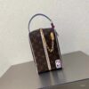 Túi xách nam Louis Vuitton siêu cấp TXSC1537 z2246904437979 99127e1ae761485579838dd6c817cecb 100x100 - Túi xách nam Louis Vuitton siêu cấp TXSC1537