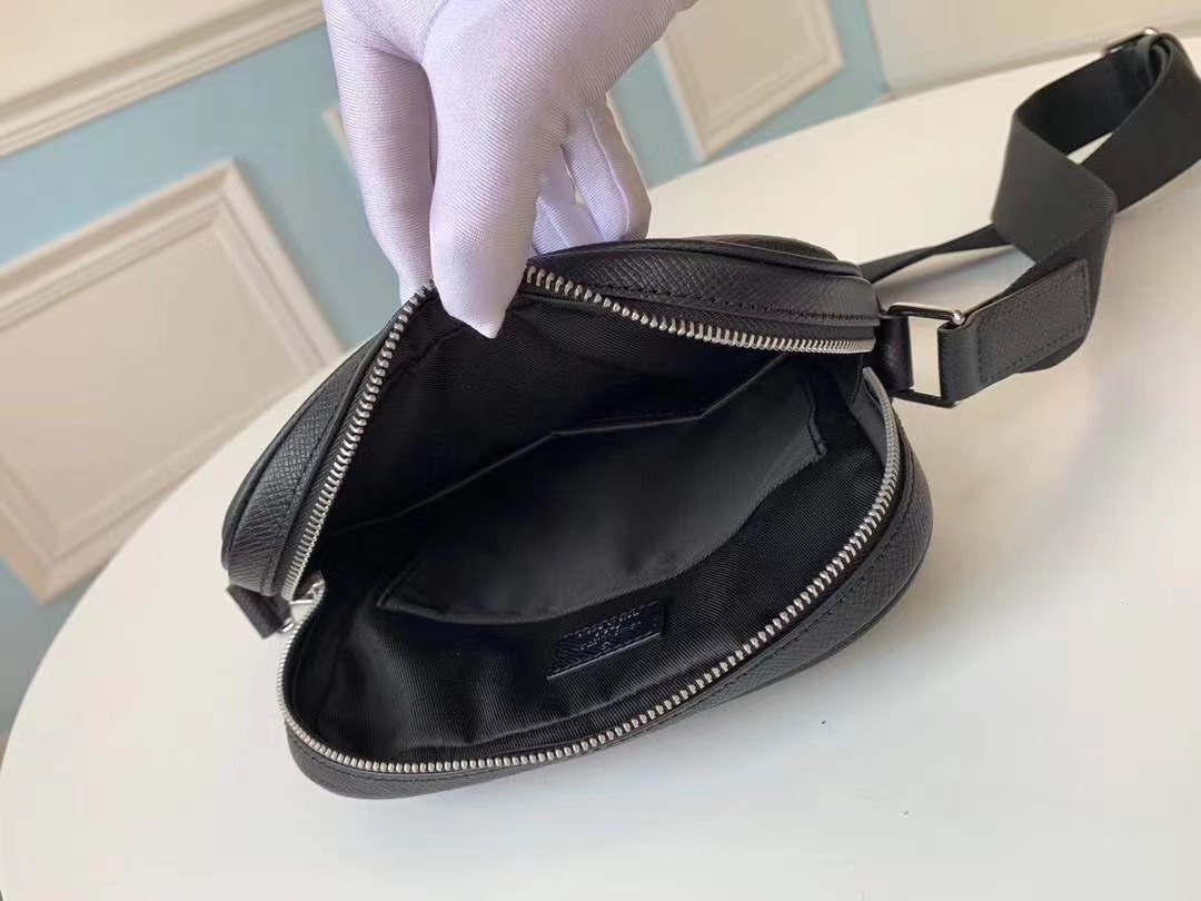 Túi xách nam Louis Vuitton siêu cấp TXSC1548 z2254064815995 8a264acb1708e5ca6c7ab429d100e42f 510x383 - Túi xách nam Louis Vuitton siêu cấp TXSC1548