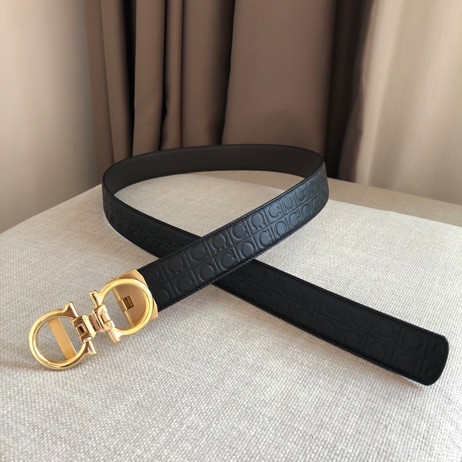 Thắt lưng nam Salvatore Ferragamo siêu cấp TLSC1553 z2263136478328 28a6d936ad11be51af6792638ba29c21 510x510 - Thắt lưng nam Salvatore Ferragamo siêu cấp TLSC1553
