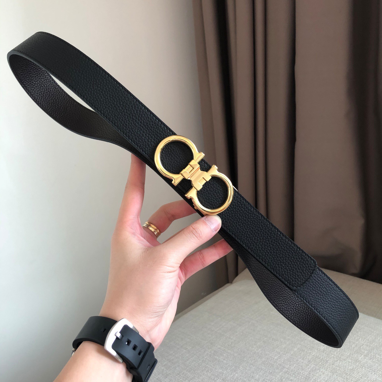Thắt lưng nam Salvatore Ferragamo siêu cấp TLSC1554 z2263137105685 0d27b5c98572947b09d427b2eddf28a3 510x510 - Thắt lưng nam Salvatore Ferragamo siêu cấp TLSC1554