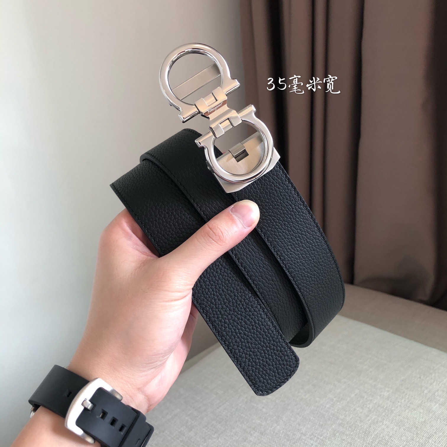 Thắt lưng nam Salvatore Ferragamo siêu cấp TLSC1554 z2263137112934 1847c17ebb021c10e70956f44c6566d9 510x510 - Thắt lưng nam Salvatore Ferragamo siêu cấp TLSC1554