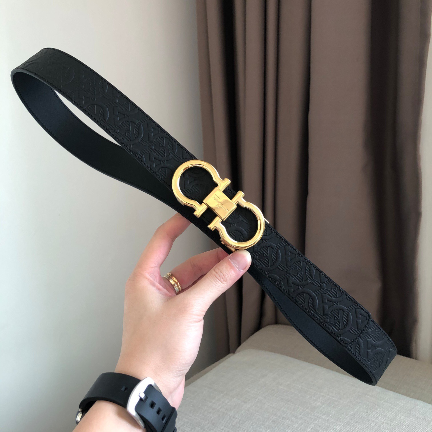 Thắt lưng nam Salvatore Ferragamo siêu cấp TLSC1555 z2263139340821 8878ecf9379a8ce4ed665615862b03a4 510x510 - Thắt lưng nam Salvatore Ferragamo siêu cấp TLSC1555